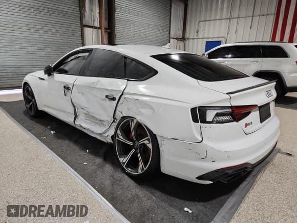 ✅ 2019 Audi RS 5 Sportback • VIN: WUABWDF51KA901542 • Lot: 86507705. Listed on Copart with 59,927 mi. Free auction sales archive from the USA and detailed vehicle history report at DreamBid. Image 2.