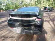 ✅ 2017 Lincoln MKZ Reserve • VIN: 3LN6L5FC8HR631599 • Лот: 43232899. Опубликован ранее на IAAI с пробегом 111 109 миль. Бесплатный доступ к архиву аукционных продаж из США и подробный отчёт об истории автомобиля на DreamBid. Изображение 6.