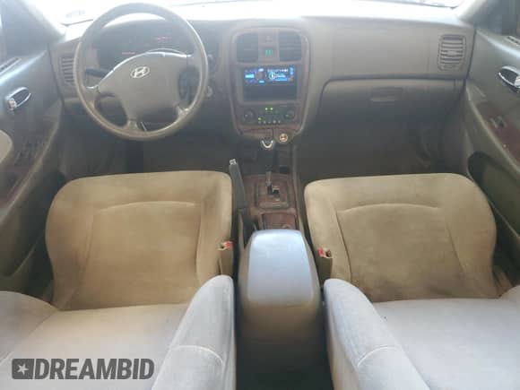 2004 Hyundai Sonata с VIN KMHWF25S34A933630, выставлен на аукционе Copart как лот 53230715 с пробегом 235 885 миль миль и Списание • Salvage title. История ставок и продаж доступна на DreamBid. Изображение 8.