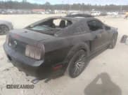 ✅ 2008 Ford Mustang GT Deluxe • VIN: 1ZVHT82H085159432 • Lot: 41028320. Listed on IAAI with 220,383 mi. Free auction sales archive from the USA and detailed vehicle history report at DreamBid. Image 4.