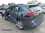 ✅ 2020 Toyota RAV4 XLE • VIN: JTMP1RFV5LJ028653 • Lot: 43477710. Listed on IAAI with 55,113 mi. Free auction sales archive from the USA and detailed vehicle history report at DreamBid. Image 3.