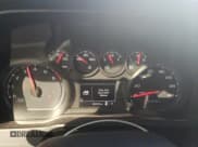 ✅ 2019 Chevrolet Silverado 1500 Work Truck • VIN: 1GCPWAEH3KZ214755 • Lot: 89305485. Wystawiony na Copart z przebiegiem 142 212 mil. Bezpłatny archiwum sprzedaży aukcyjnych z USA i szczegółowy raport historii pojazdu na DreamBid. Zdjęcie 9.