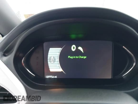 ✅ 2017 Chevrolet Bolt EV LT • VIN: 1G1FW6S00H4152379 • Lot: 43658066. Listed on IAAI with 189,956 mi. Free auction sales archive from the USA and detailed vehicle history report at DreamBid. Image 17.