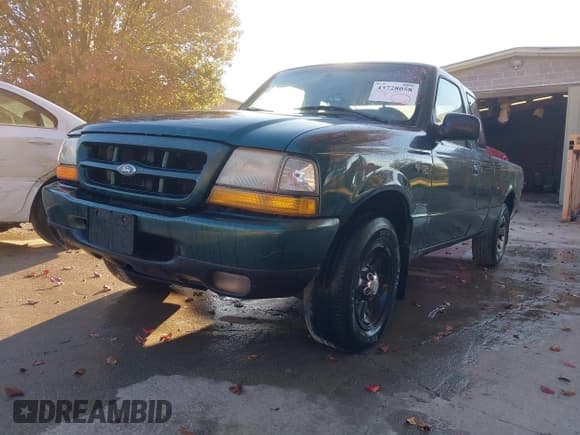 ✅ 1999 Ford Ranger XL • VIN: 1FTYR14V2XTA03446 • Lot: 43728058. Listed on IAAI with 254,633 mi. Free auction sales archive from the USA and detailed vehicle history report at DreamBid. Image 2.