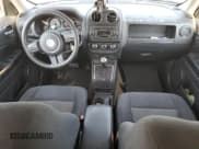 ✅ 2017 Jeep Patriot 75th Anniversary • VIN: 1C4NJRBBXHD141975 • Лот: 65953125. Опубликован ранее на Copart с пробегом 221 727 миль. Бесплатный доступ к архиву аукционных продаж из США и подробный отчёт об истории автомобиля на DreamBid. Изображение 8.