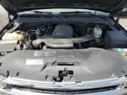 ✅ 2004 Chevrolet Suburban LT • VIN: 1GNFK16Z74J174204 • Лот: 60078905. Опубликован ранее на Copart с пробегом 182 248 миль. Бесплатный доступ к архиву аукционных продаж из США и подробный отчёт об истории автомобиля на DreamBid. Изображение 12.