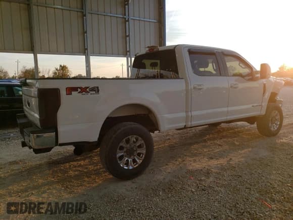 ✅ 2018 Ford F-250 Platinum • VIN: 1FT7W2BT0JEC13342 • Lot: 91706975. Wystawiony na Copart z przebiegiem 159 187 mil. Bezpłatny archiwum sprzedaży aukcyjnych z USA i szczegółowy raport historii pojazdu na DreamBid. Zdjęcie 3.