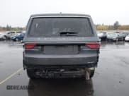 ✅ 2024 Jeep Wagoneer Series II • VIN: 1C4SJVBP9RS168735 • Lot: 43609207. Wystawiony na IAAI z przebiegiem 36 975 mil. Bezpłatny archiwum sprzedaży aukcyjnych z USA i szczegółowy raport historii pojazdu na DreamBid. Zdjęcie 17.