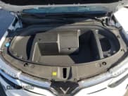 ✅ 2024 VinFast VF 8 Plus • VIN: RLLV1AFA5RH004896 • Lot: 71186455. Wystawiony na Copart z przebiegiem 8 471 mil. Bezpłatny archiwum sprzedaży aukcyjnych z USA i szczegółowy raport historii pojazdu na DreamBid. Zdjęcie 11.