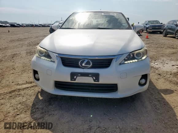 ✅ 2012 Lexus CT 200h • VIN: JTHKD5BH6C2116906 • Lot: 84446115. Listed on Copart with 216,308 mi. Free auction sales archive from the USA and detailed vehicle history report at DreamBid. Image 5.