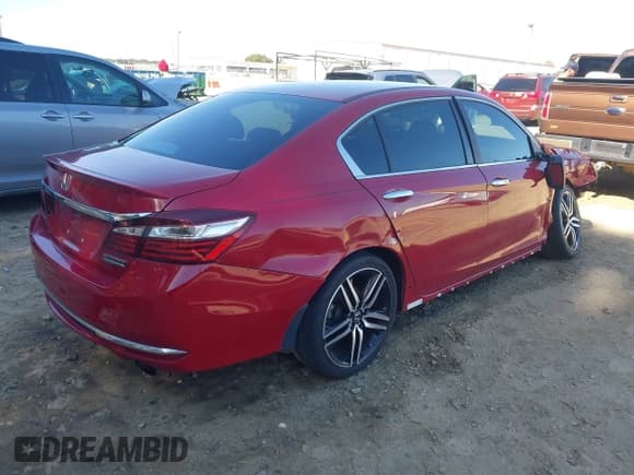 ✅ 2017 Honda Accord Sport SE • VIN: 1HGCR2F1XHA156374 • Lot: 43523040. Wystawiony na IAAI z przebiegiem 121 904 mil. Bezpłatny archiwum sprzedaży aukcyjnych z USA i szczegółowy raport historii pojazdu na DreamBid. Zdjęcie 4.