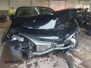 2022 Chevrolet Malibu LT z VIN 1G1ZD5STXNF124161, wystawiony jako IAAI lot #43594417 z przebiegiem 110 894 mil mil oraz . Historia ofert i sprzedaży dostępna na DreamBid. Obrazek 6.