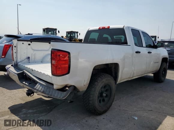 ✅ 2015 Chevrolet Silverado 1500 Work Truck • VIN: 1GCRCPEH6FZ277570 • Lot: 64609525. Listed on Copart with 220,028 mi. Free auction sales archive from the USA and detailed vehicle history report at DreamBid. Image 3.