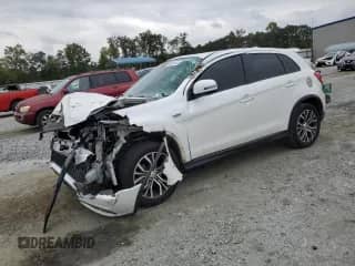 2018 Mitsubishi Outlander ES with VIN JA4AP3AU2JU023724, listed as a Copart auction lot 84574135 with 146,043 mi miles and Salvage title. Bid and sale history available at DreamBid. Image 1.