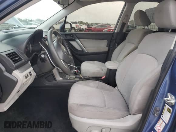 2015 Subaru Forester Premium с VIN JF2SJADC1FH473708, выставлен на аукционе Copart как лот 81291325 с пробегом 179 178 миль миль и Списание • Salvage title. История ставок и продаж доступна на DreamBid. Изображение 7.