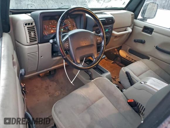 ✅ 2003 Jeep Wrangler Sahara • VIN: 1J4FA59S43P373475 • Lot: 95932865. Listed on Copart with 112,370 mi. Free auction sales archive from the USA and detailed vehicle history report at DreamBid. Image 8.