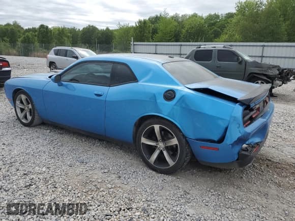 ✅ 2015 Dodge Challenger R/T • VIN: 2C3CDZAT6FH821773 • Lot: 51702554. Wystawiony na Copart z przebiegiem 116 295 mil. Bezpłatny archiwum sprzedaży aukcyjnych z USA i szczegółowy raport historii pojazdu na DreamBid. Zdjęcie 2.