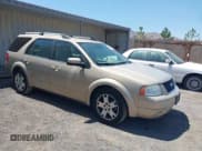 ✅ 2007 Ford Freestyle Limited • VIN: 1FMDK06187GA17234 • Lot: 42758103. Wystawiony na IAAI z przebiegiem 181 098 mil. Bezpłatny archiwum sprzedaży aukcyjnych z USA i szczegółowy raport historii pojazdu na DreamBid. Zdjęcie 1.