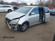 ✅ 2006 Honda Odyssey EX-L • VIN: 5FNRL38796B452539 • Lot: 43690465. Wystawiony na IAAI z przebiegiem 127 937 mil. Bezpłatny archiwum sprzedaży aukcyjnych z USA i szczegółowy raport historii pojazdu na DreamBid. Zdjęcie 19.