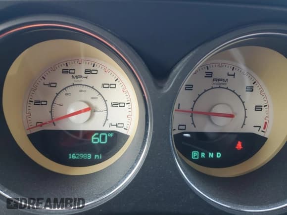 ✅ 2011 Dodge Challenger • VIN: 2B3CJ4DG1BH581629 • Lot: 45245165. Wystawiony na Copart z przebiegiem 162 983 mil. Bezpłatny archiwum sprzedaży aukcyjnych z USA i szczegółowy raport historii pojazdu na DreamBid. Zdjęcie 9.