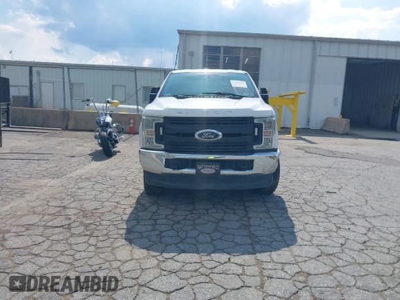 ✅ 2017 Ford F-250 Lariat • VIN: 1FT7W2B65HEC32263 • Lot: 42281628. Wystawiony na IAAI z przebiegiem 262 328 mil. Bezpłatny archiwum sprzedaży aukcyjnych z USA i szczegółowy raport historii pojazdu na DreamBid. Zdjęcie 13.