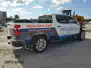 ✅ 2024 Chevrolet Silverado 1500 Custom • VIN: 1GCPABEK5RZ167674 • Lot: 65393665. Wystawiony na Copart z przebiegiem 6 556 mil. Bezpłatny archiwum sprzedaży aukcyjnych z USA i szczegółowy raport historii pojazdu na DreamBid. Zdjęcie 3.