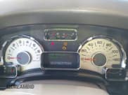 ✅ 2011 Ford Expedition Max XLT • VIN: 1FMJK1H53BEF08355 • Lot: 42258283. Wystawiony na IAAI z przebiegiem 193 455 mil. Bezpłatny archiwum sprzedaży aukcyjnych z USA i szczegółowy raport historii pojazdu na DreamBid. Zdjęcie 7.