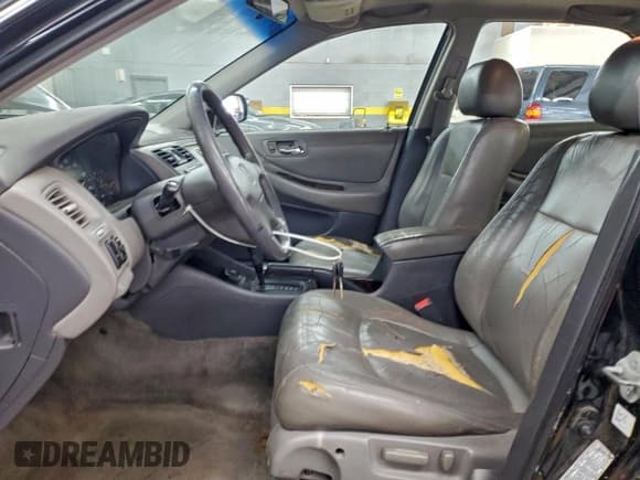 ✅ 2000 Honda Accord EX • VIN: 1HGCG5664YA094425 • Lot: 95218475. Listed on Copart with 185,544 mi. Free auction sales archive from the USA and detailed vehicle history report at DreamBid. Image 7.