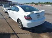 ✅ 2008 Scion tC • VIN: JTKDE167580268575 • Lot: 43523563. Wystawiony na IAAI z przebiegiem 309 649 mil. Bezpłatny archiwum sprzedaży aukcyjnych z USA i szczegółowy raport historii pojazdu na DreamBid. Zdjęcie 3.
