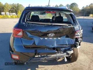 ✅ 2024 Hyundai Venue SEL • VIN: KMHRC8A30RU324685 • Lot: 82429144. Wystawiony na Copart z przebiegiem 6 745 mil. Bezpłatny archiwum sprzedaży aukcyjnych z USA i szczegółowy raport historii pojazdu na DreamBid. Zdjęcie 6.