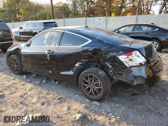 ✅ 2011 Honda Accord EX-L • VIN: 1HGCS1B8XBA009903 • Лот: 89918195. Опубликован ранее на Copart с пробегом 255 977 миль. Бесплатный доступ к архиву аукционных продаж из США и подробный отчёт об истории автомобиля на DreamBid. Изображение 2.