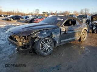 ✅ 2017 Ford Mustang GT Premium • VIN: 1FATP8FF7H5311092 • Lot: 88646435. Wystawiony na Copart z przebiegiem 62 917 mil. Bezpłatny archiwum sprzedaży aukcyjnych z USA i szczegółowy raport historii pojazdu na DreamBid. Zdjęcie 1.