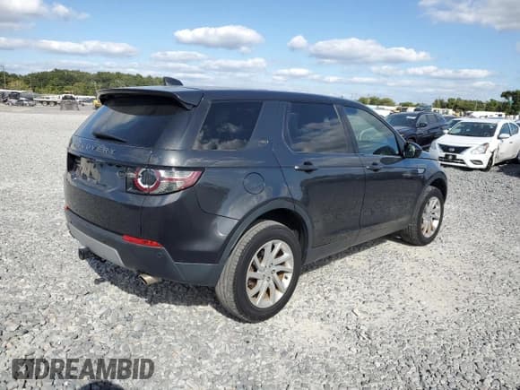✅ 2019 Land Rover Discovery Sport HSE • VIN: SALCR2FX5KH785695 • Lot: 90710825. Listed on Copart with 82,188 mi. Free auction sales archive from the USA and detailed vehicle history report at DreamBid. Image 3.