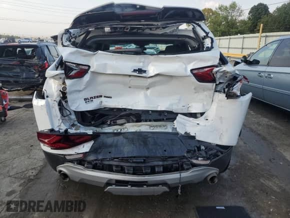 2022 Chevrolet Blazer LT with VIN 3GNKBHR41NS148544, listed as a Copart auction lot 68817824 with 59,452 mi miles and Salvage title. Bid and sale history available at DreamBid. Image 6.