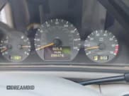 ✅ 2002 Mercedes-Benz CLK 320/430 • VIN: WDBLK70G22T125076 • Lot: 43499526. Wystawiony na IAAI z przebiegiem 96 476 mil. Bezpłatny archiwum sprzedaży aukcyjnych z USA i szczegółowy raport historii pojazdu na DreamBid. Zdjęcie 7.