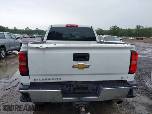✅ 2015 Chevrolet Silverado 2500HD LT • VIN: 1GC1KVEG8FF150588 • Lot: 42187227. Wystawiony na IAAI z przebiegiem 212 389 mil. Bezpłatny archiwum sprzedaży aukcyjnych z USA i szczegółowy raport historii pojazdu na DreamBid. Zdjęcie 16.