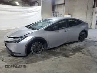 2023 Toyota Prius LE with VIN JTDADABU6P3005937, listed as a Copart auction lot 70099445 with 30,350 mi miles and Salvage title. Bid and sale history available at DreamBid. Image 1.
