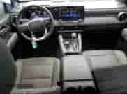 2025 Chevrolet Colorado 4WD ZR2 с VIN 1GCPTFEK7S1137968, выставлен на аукционе Copart как лот 80496565 с пробегом 15 401 миль миль и Чистый • Clean title. История ставок и продаж доступна на DreamBid. Изображение 8.