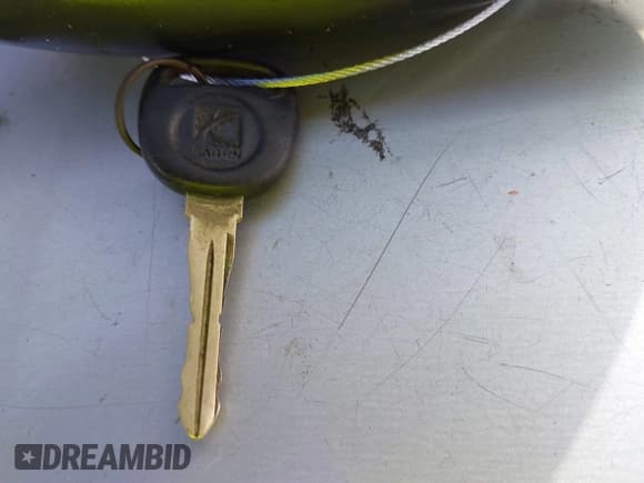 ✅ 2004 Saturn VUE V6 • VIN: 5GZCZ53444S887559 • Lot: 41496856. Wystawiony na IAAI z przebiegiem 210 419 mil. Bezpłatny archiwum sprzedaży aukcyjnych z USA i szczegółowy raport historii pojazdu na DreamBid. Zdjęcie 11.