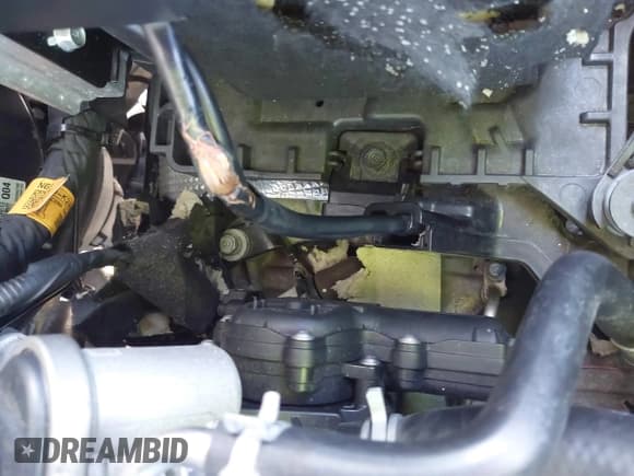 ✅ 2022 Hyundai Venue Limited • VIN: KMHRC8A30NU150935 • Lot: 41803560. Listed on IAAI with 31,756 mi. Free auction sales archive from the USA and detailed vehicle history report at DreamBid. Image 18.