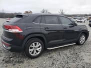 ✅ 2021 Volkswagen Atlas S • VIN: 1V2AC2CA1MC211626 • Lot: 84148364. Listed on Copart with 76,938 mi. Free auction sales archive from the USA and detailed vehicle history report at DreamBid. Image 3.