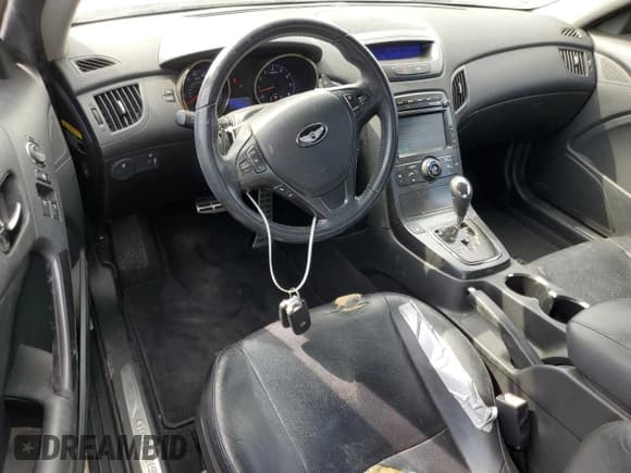 ✅ 2011 Hyundai Genesis Coupe Track • VIN: KMHHU6KH4BU054759 • Лот: 80925805. Опубликован ранее на Copart с пробегом 105 863 миль. Бесплатный доступ к архиву аукционных продаж из США и подробный отчёт об истории автомобиля на DreamBid. Изображение 8.