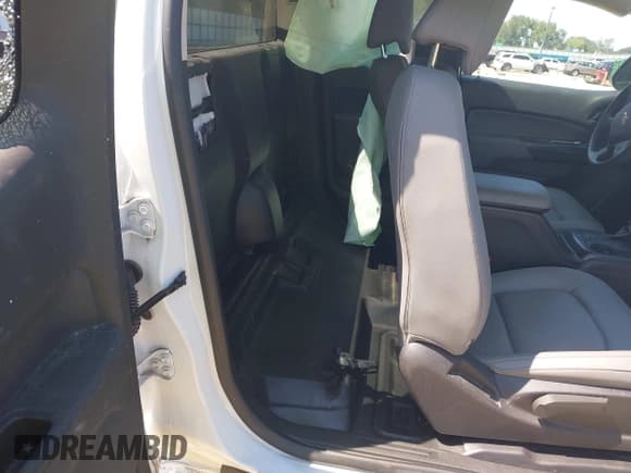 ✅ 2020 Chevrolet Colorado 2WD Work Truck • VIN: 1GCHSBEA2L1243785 • Lot: 43209539. Listed on IAAI with 49,127 mi. Free auction sales archive from the USA and detailed vehicle history report at DreamBid. Image 8.