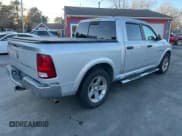 ✅ 2009 Dodge 1500 Laramie • VIN: 1D3HB13T99S709494 • Lot: 43641645. Wystawiony na Copart z przebiegiem 95 970 mil. Bezpłatny archiwum sprzedaży aukcyjnych z USA i szczegółowy raport historii pojazdu na DreamBid. Zdjęcie 4.
