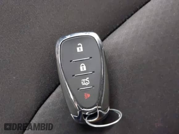 2018 Chevrolet Malibu LS с VIN 1G1ZC5ST2JF160150, выставлен на аукционе IAAI как лот 42266135 с пробегом 108 500 миль миль и . История ставок и продаж доступна на DreamBid. Изображение 11.