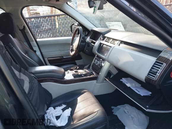 ✅ 2013 Land Rover Range Rover HSE • VIN: SALGS2DF3DA113176 • Lot: 43777053. Listed on IAAI with 99,541 mi. Free auction sales archive from the USA and detailed vehicle history report at DreamBid. Image 5.