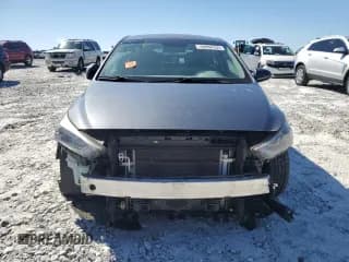 ✅ 2019 Hyundai Ioniq Blue • VIN: KMHC65LC5KU125310 • Lot: 46668335. Wystawiony na Copart z przebiegiem 132 058 mil. Bezpłatny archiwum sprzedaży aukcyjnych z USA i szczegółowy raport historii pojazdu na DreamBid. Zdjęcie 5.