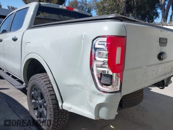 ✅ 2021 Ford Ranger XL • VIN: 1FTER4EH8MLD77892 • Lot: 41919633. Wystawiony na IAAI z przebiegiem 43 605 mil. Bezpłatny archiwum sprzedaży aukcyjnych z USA i szczegółowy raport historii pojazdu na DreamBid. Zdjęcie 6.