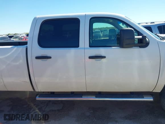 ✅ 2012 Chevrolet Silverado 2500HD Work Truck • VIN: 1GC1CVCGXCF137188 • Lot: 43582378. Listed on IAAI with 192,609 mi. Free auction sales archive from the USA and detailed vehicle history report at DreamBid. Image 13.