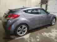 2016 Hyundai Veloster z VIN KMHTC6AD8GU264316, wystawiony jako Copart lot #61548313 z przebiegiem 95 726 mil mil oraz . Historia ofert i sprzedaży dostępna na DreamBid. Obrazek 3.